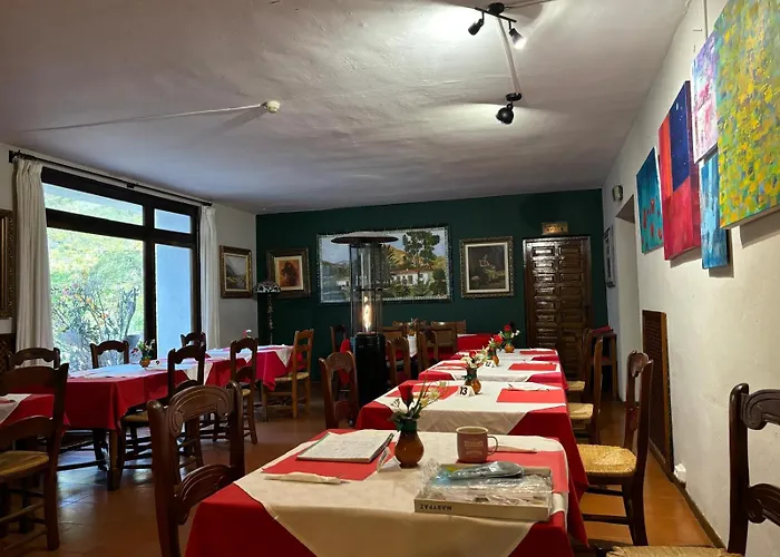 Hotell El Refugio De Juanar 3*