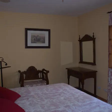 Hotell El Refugio De Juanar 3*
