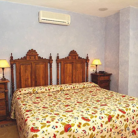 מלון El Refugio De Juanar 3*